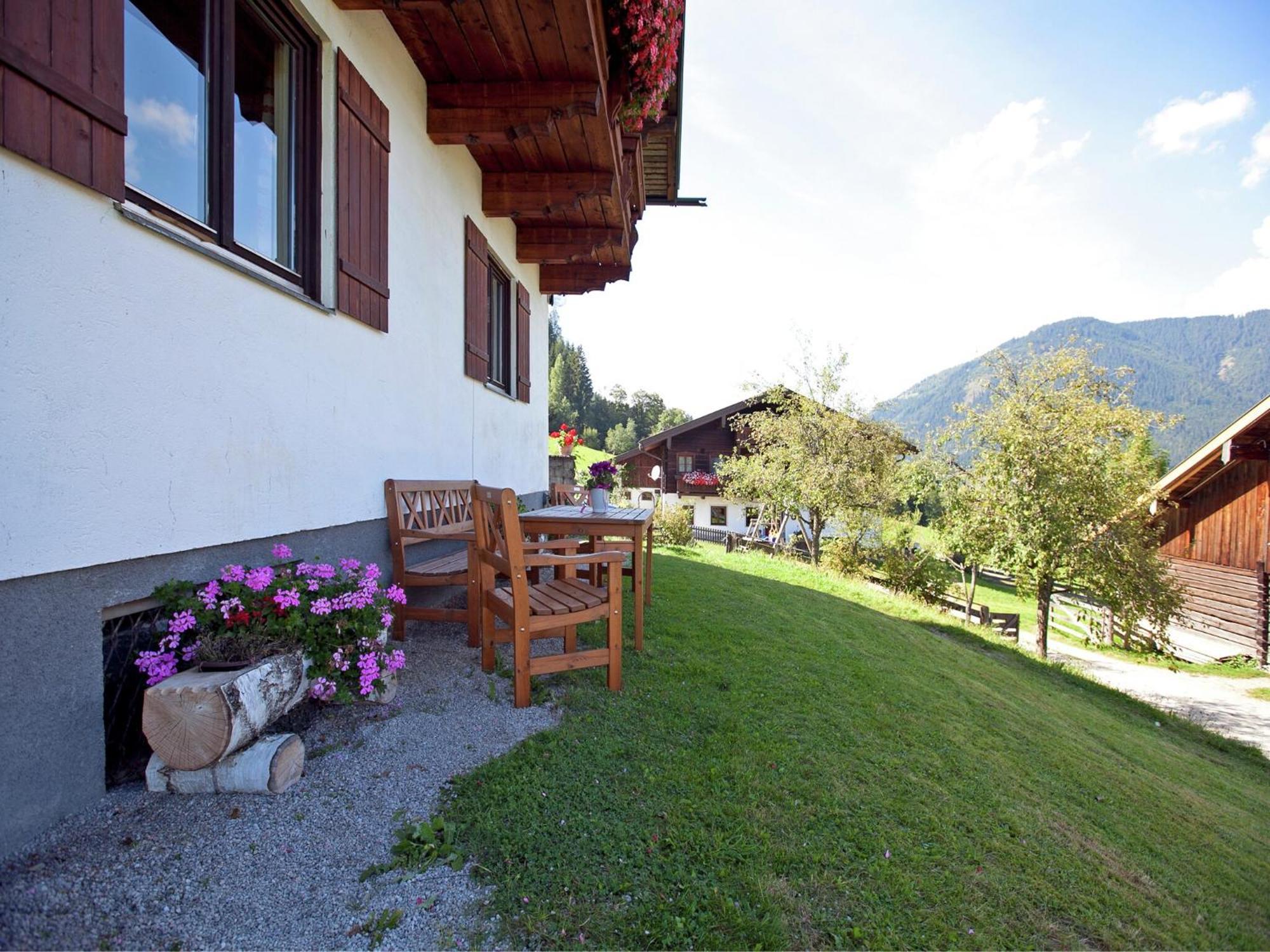 Charming Holiday Home In H Ttau With Barbecue Хюттау Экстерьер фото